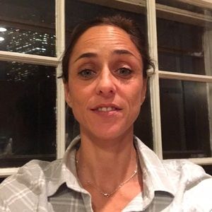 Meet your Posher, Cristina